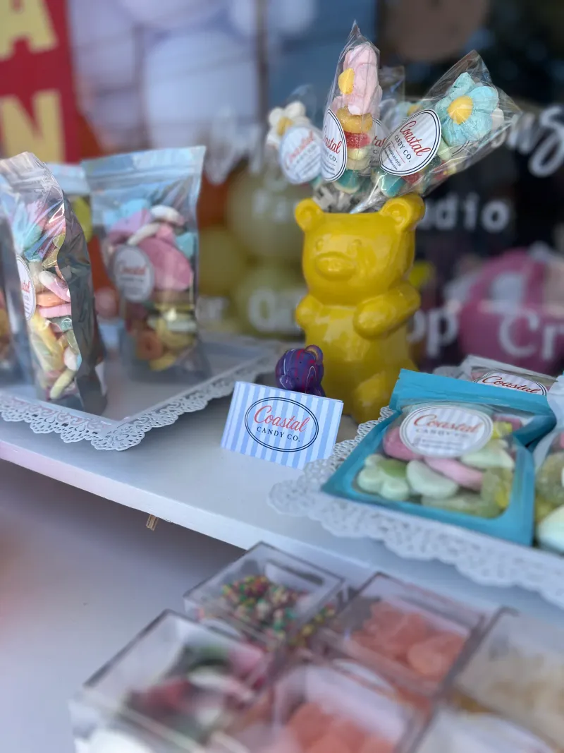 Candy Shipping