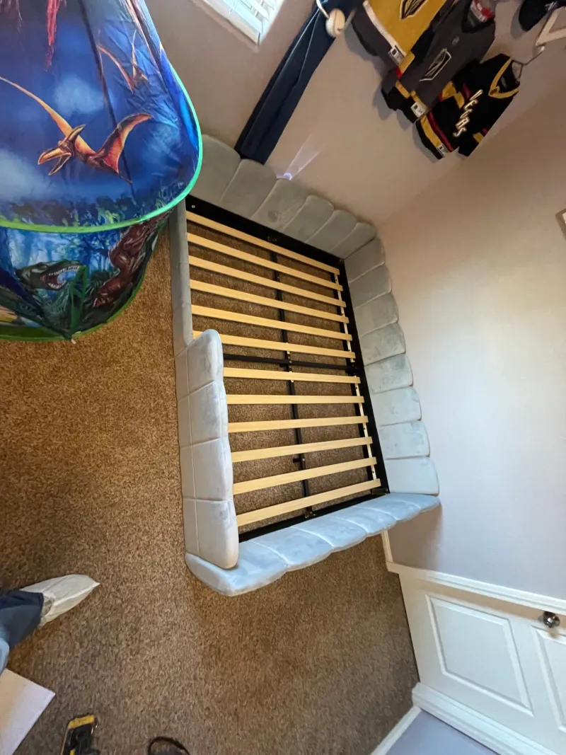 Furniture Assembly & Staging