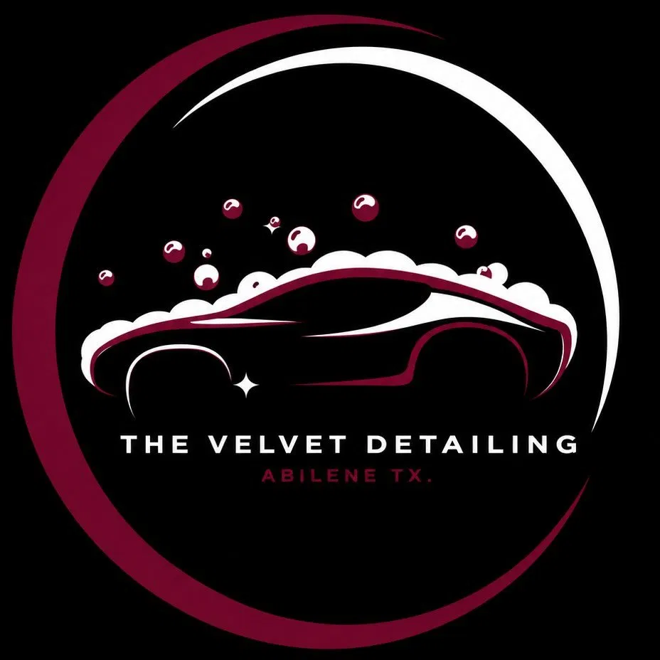Abilene Velvet detailing