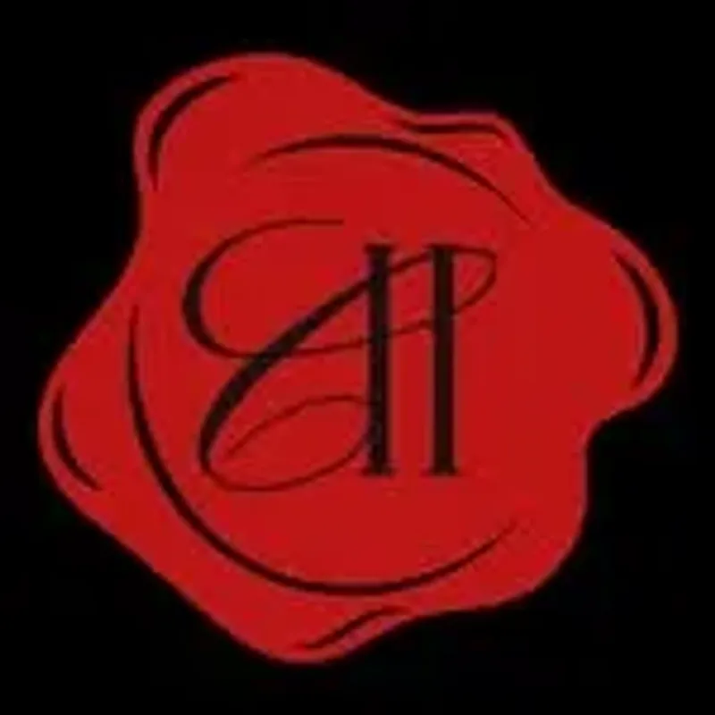 chokeholdcosmetics