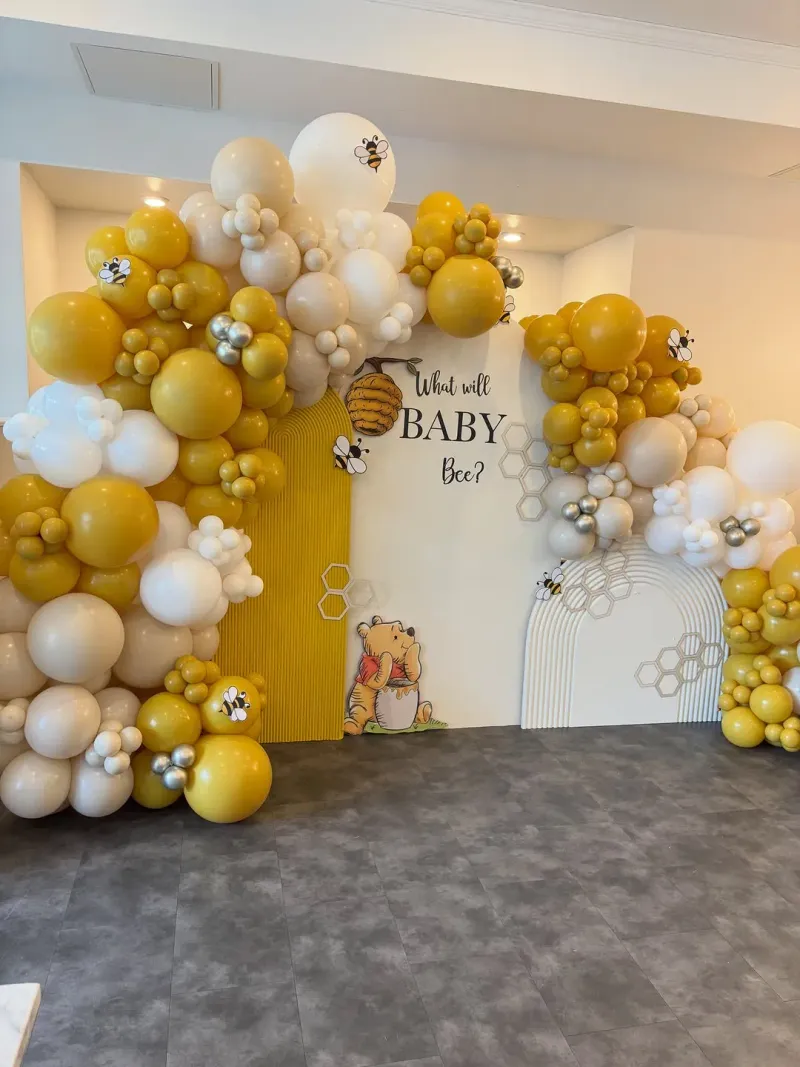 Balloon Arches and Decor