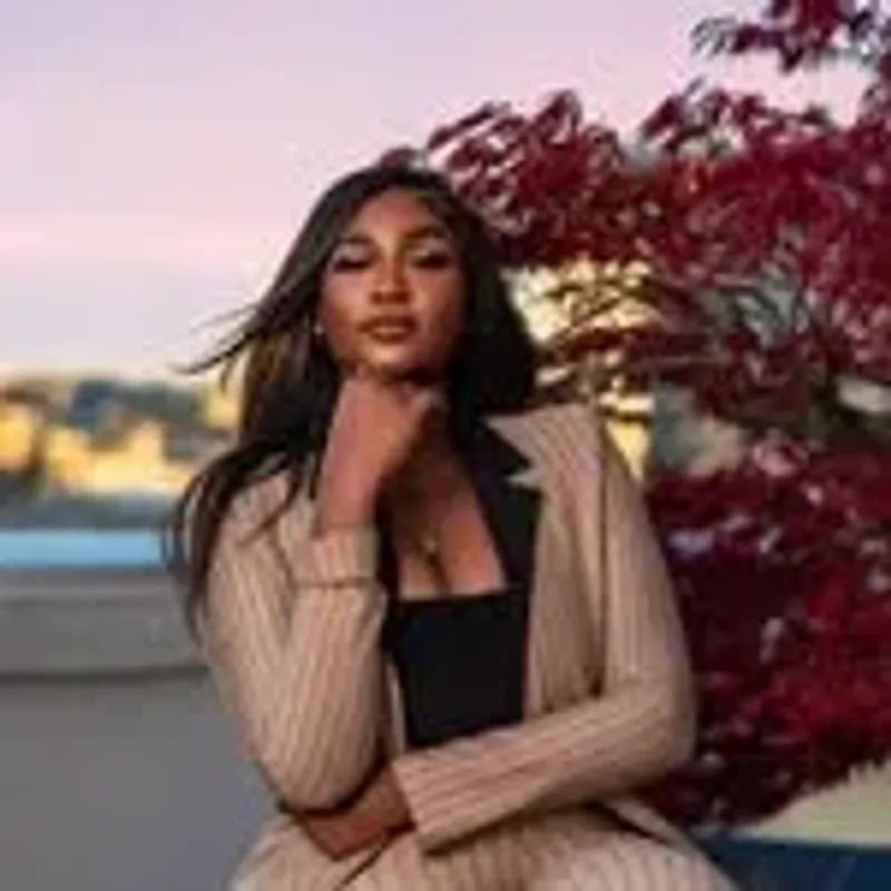 queenrealtorbre