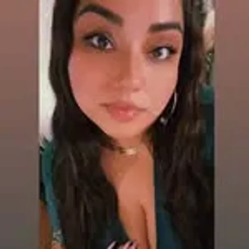 oneofakind_amna