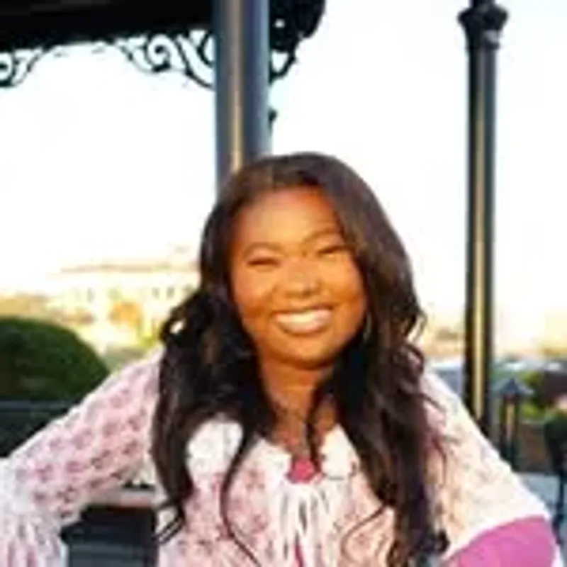 @christiana_olu