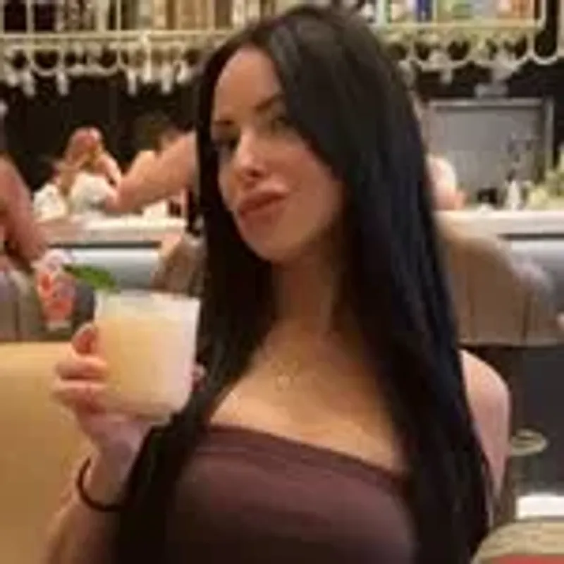 rebeccalynnexo