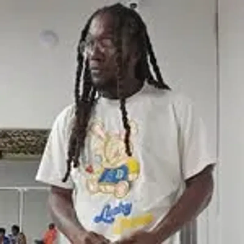 mr_nobehavior83