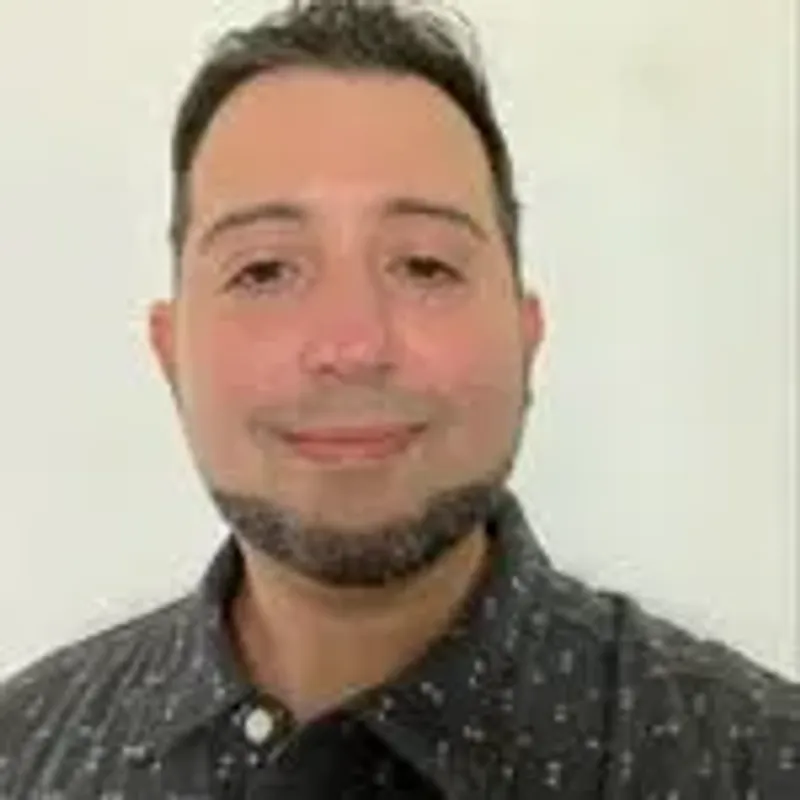 eli_slaybi