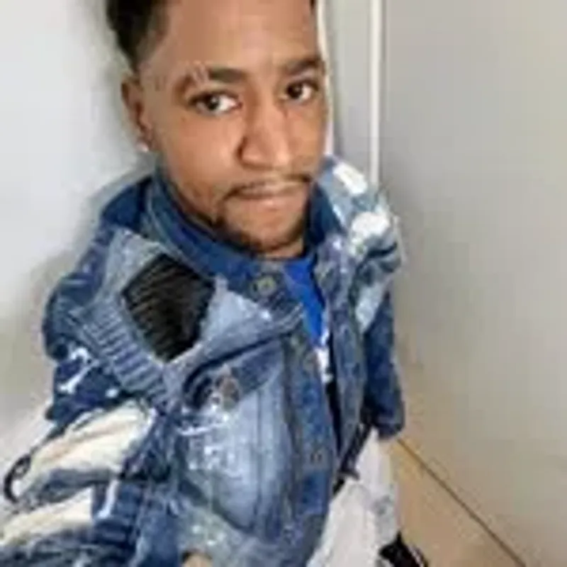 demetriusrussell098