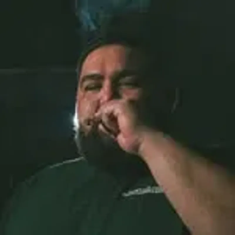 kuyaflip916