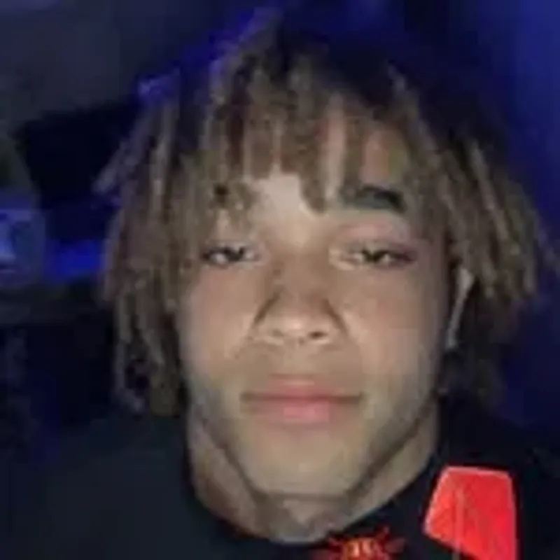 tommyhockey13