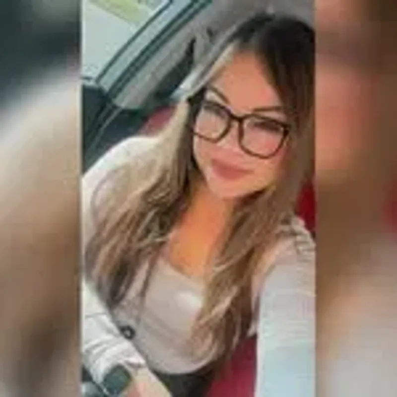 beckytt_