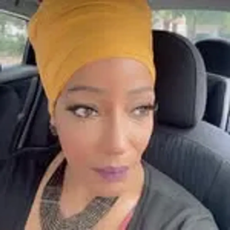 makevah_lovebeyondthesurface