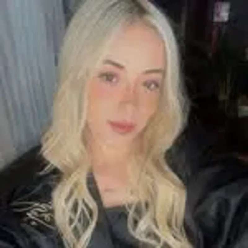 anakarinajuvinao.21