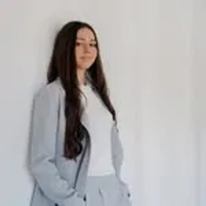 julia.nail.training