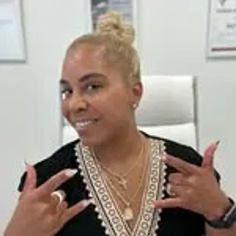 realestatewithblondie