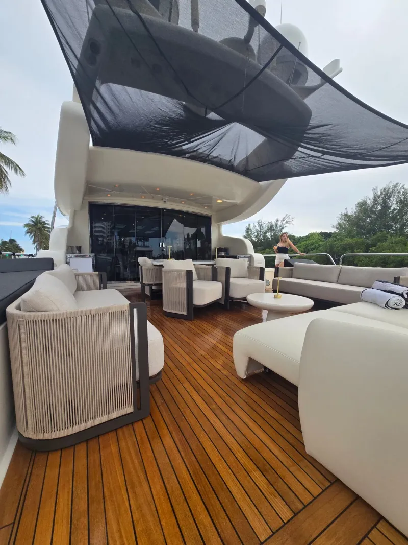 Charter Yacht Rentals