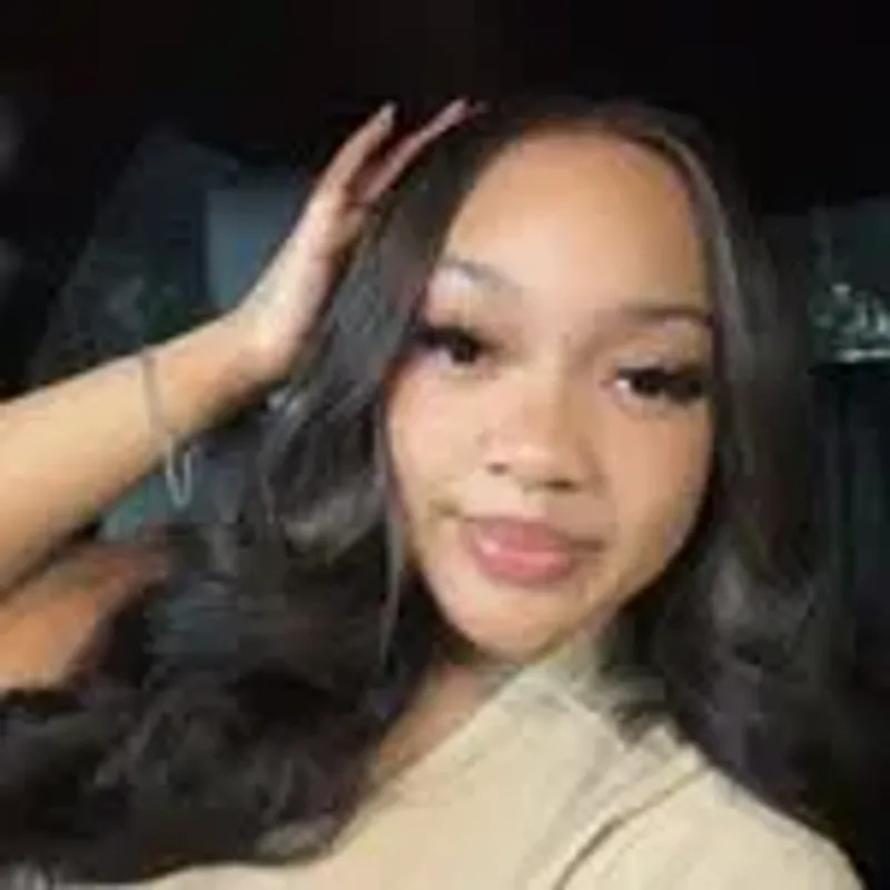 sincerely_lauryn