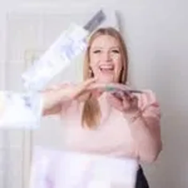 holly_penney