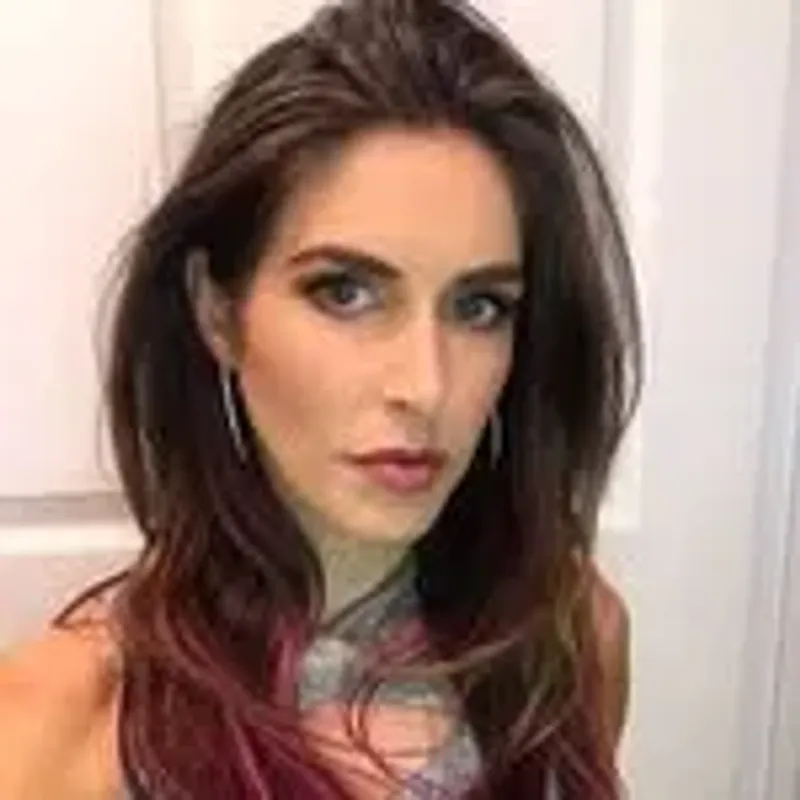 karacruciani_beauty