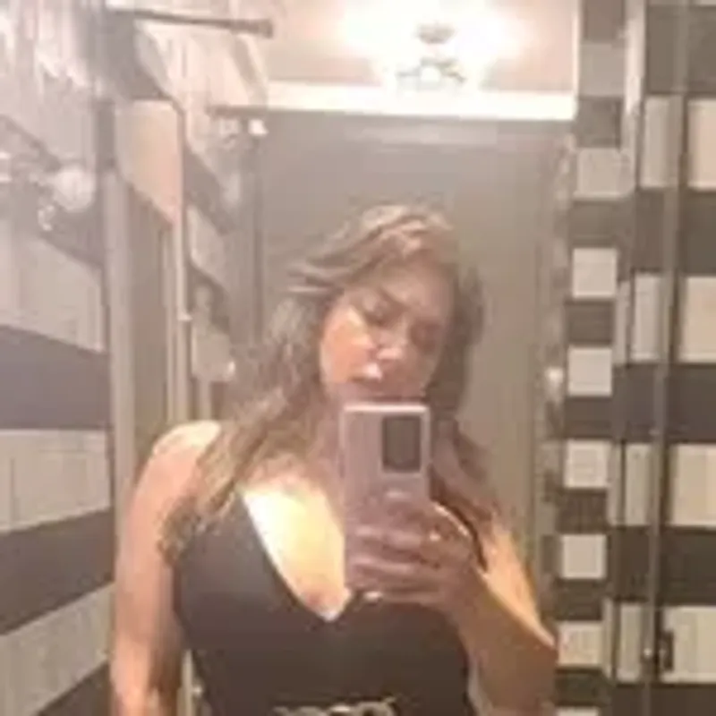 iluv_me_more