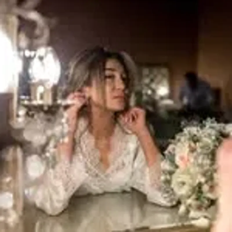 lara_offf