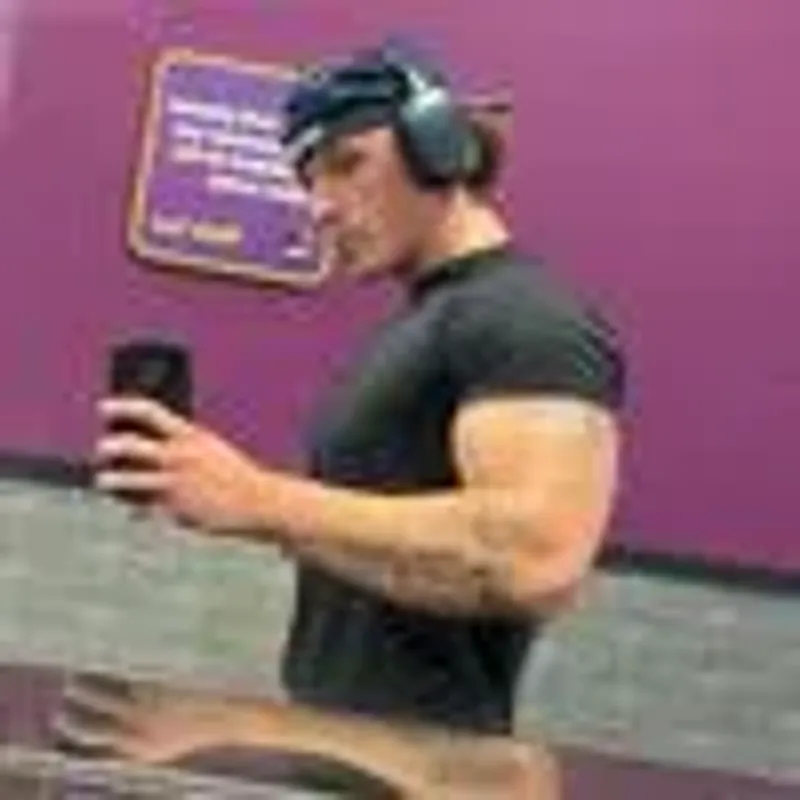 ashton.m13