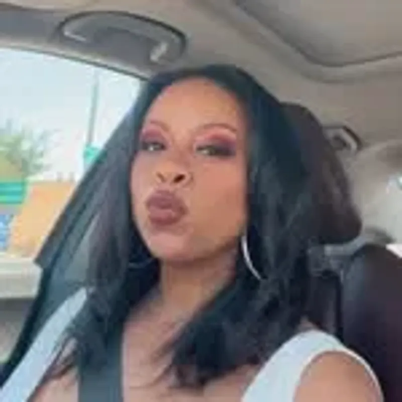 jazminefit24