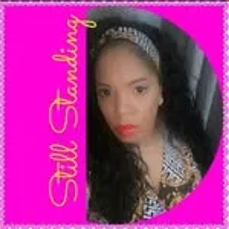 im_stillstandinggg__