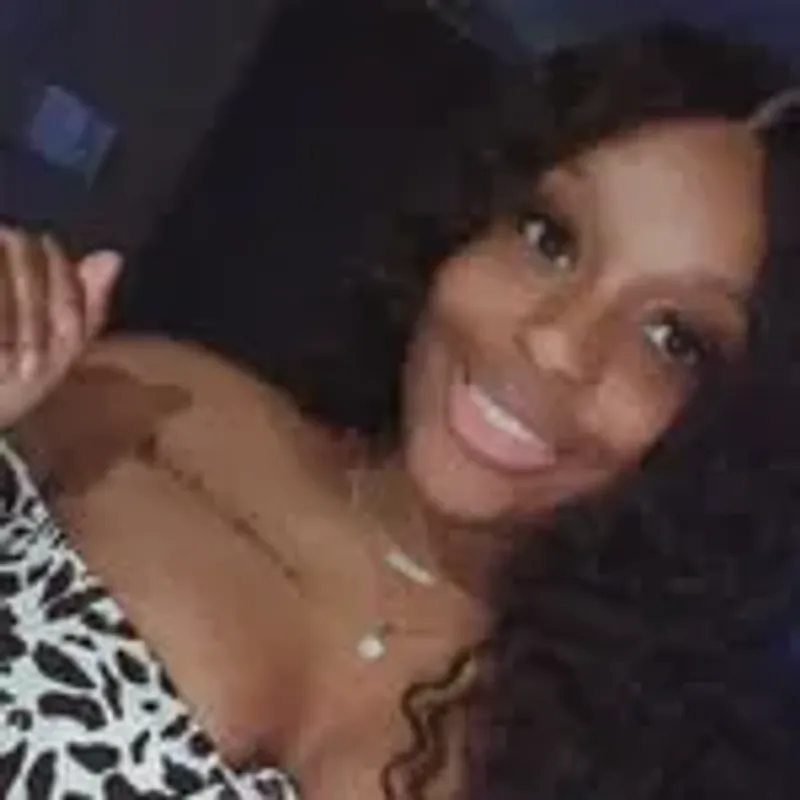 slawluxee_