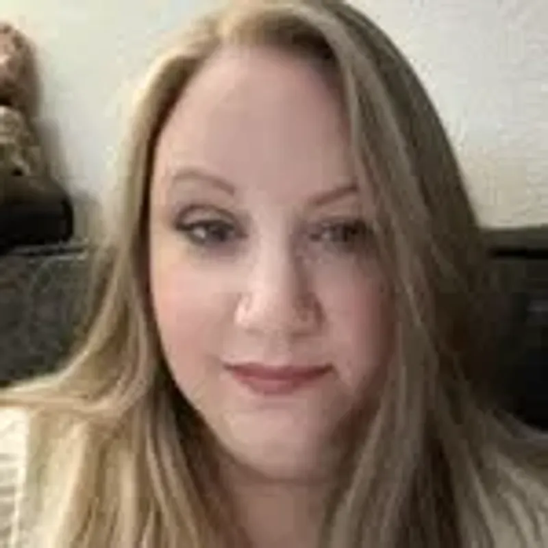 chellelw72