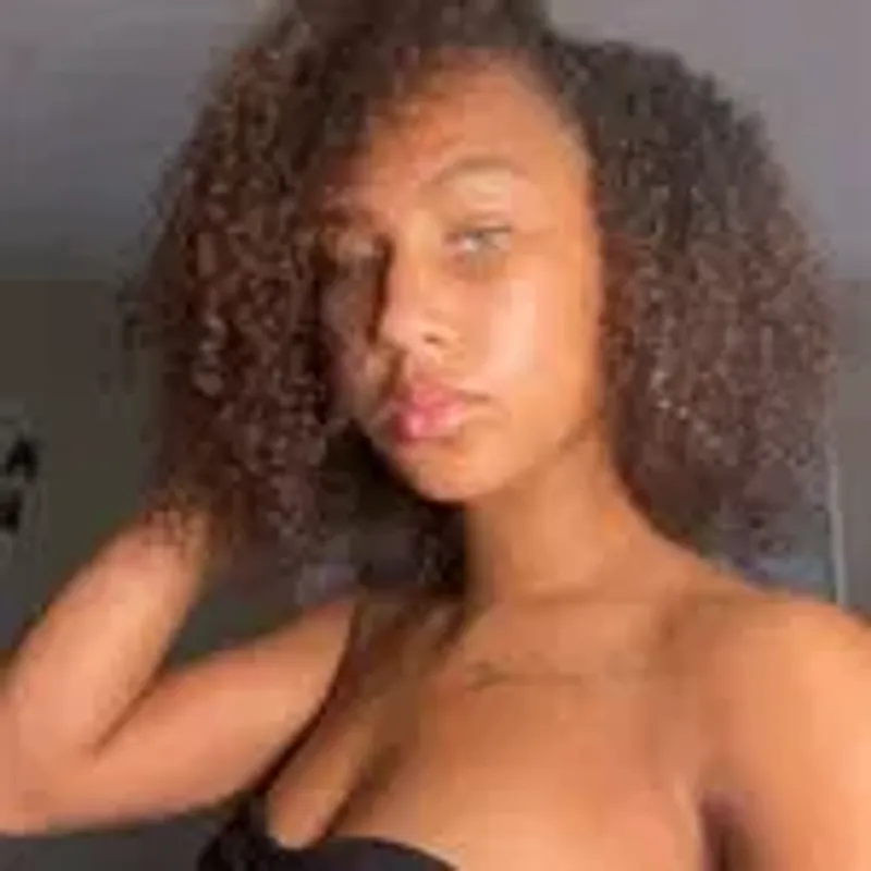 adoredevyn_