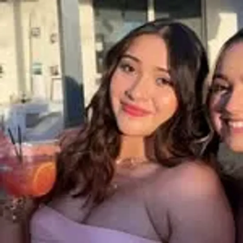 lesliereyesx