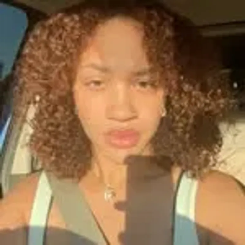 aye.vanae