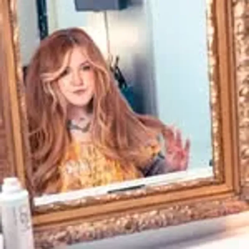 thestrawberryblonder